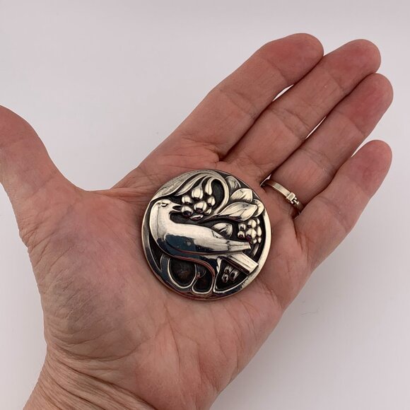 Georg Jensen Bird With Berries Sterling Silver #175 Brooch Denmark J904